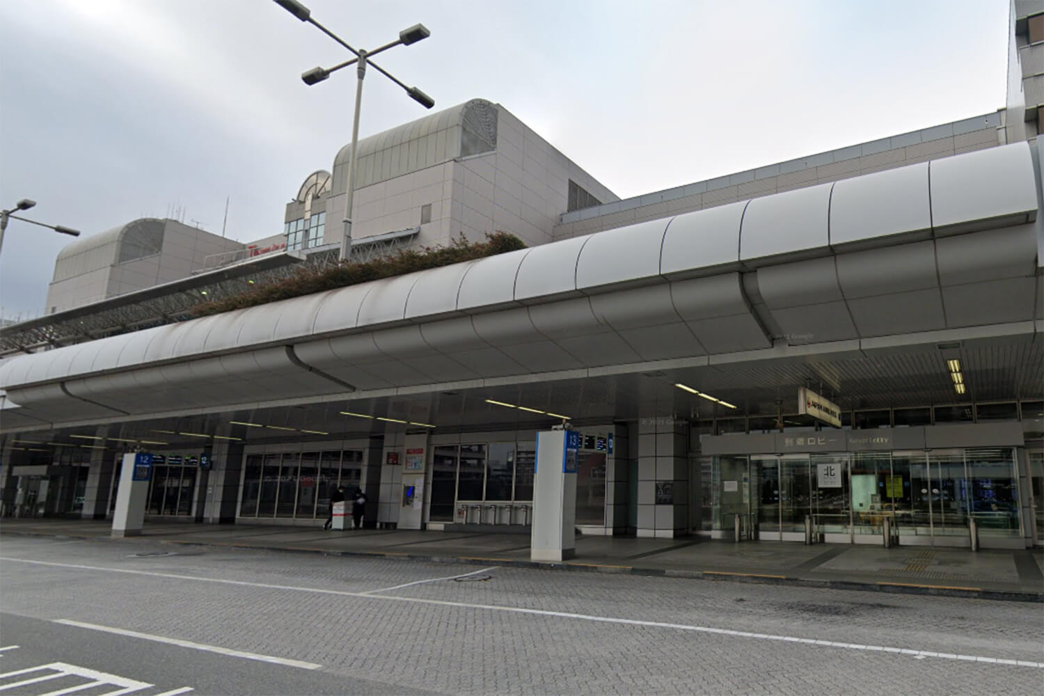 羽田空港第１ターミナルのハウスクリーニング1